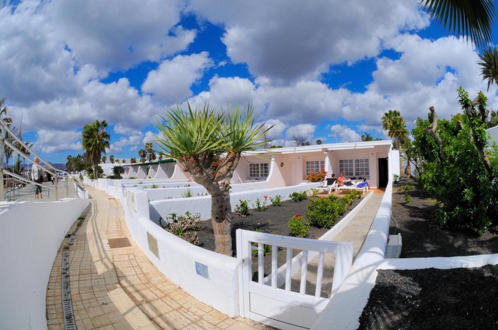 Bungalows Villas Blancas Puerto del Carmen  Extérieur photo